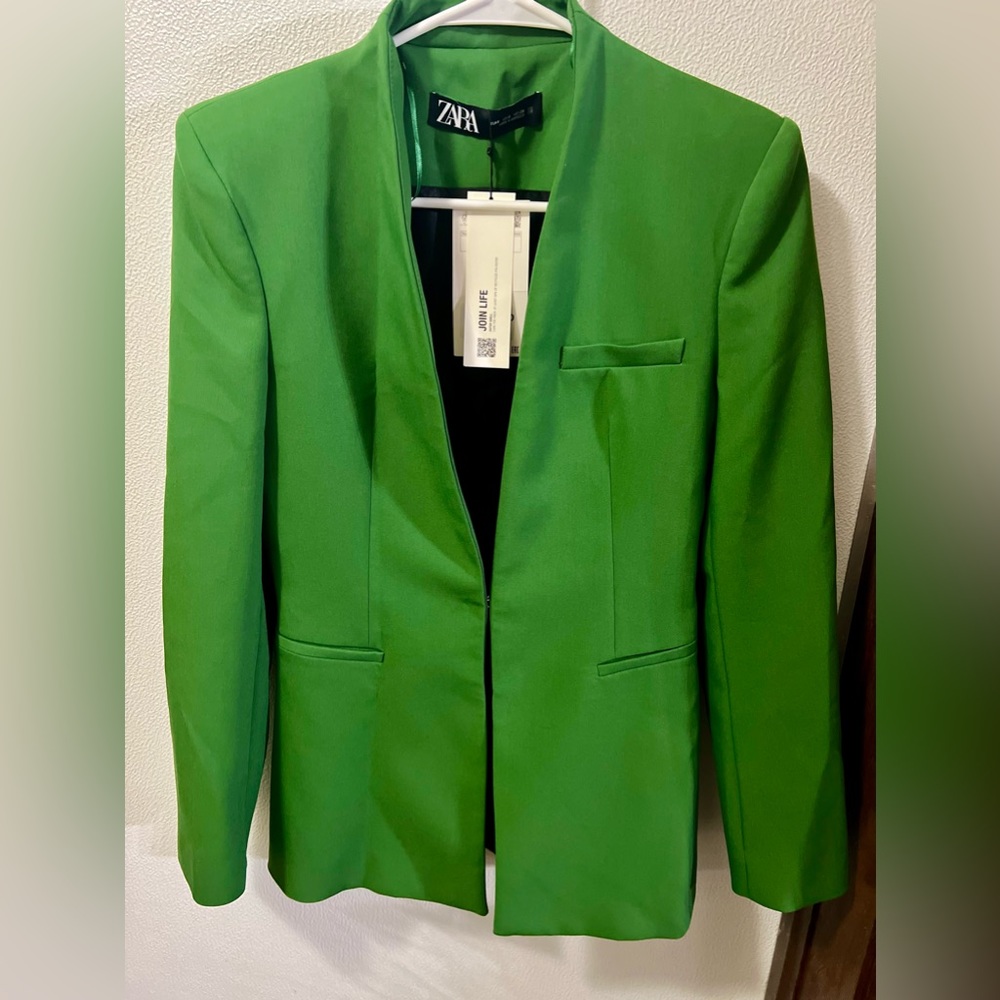 Zara size small blazer